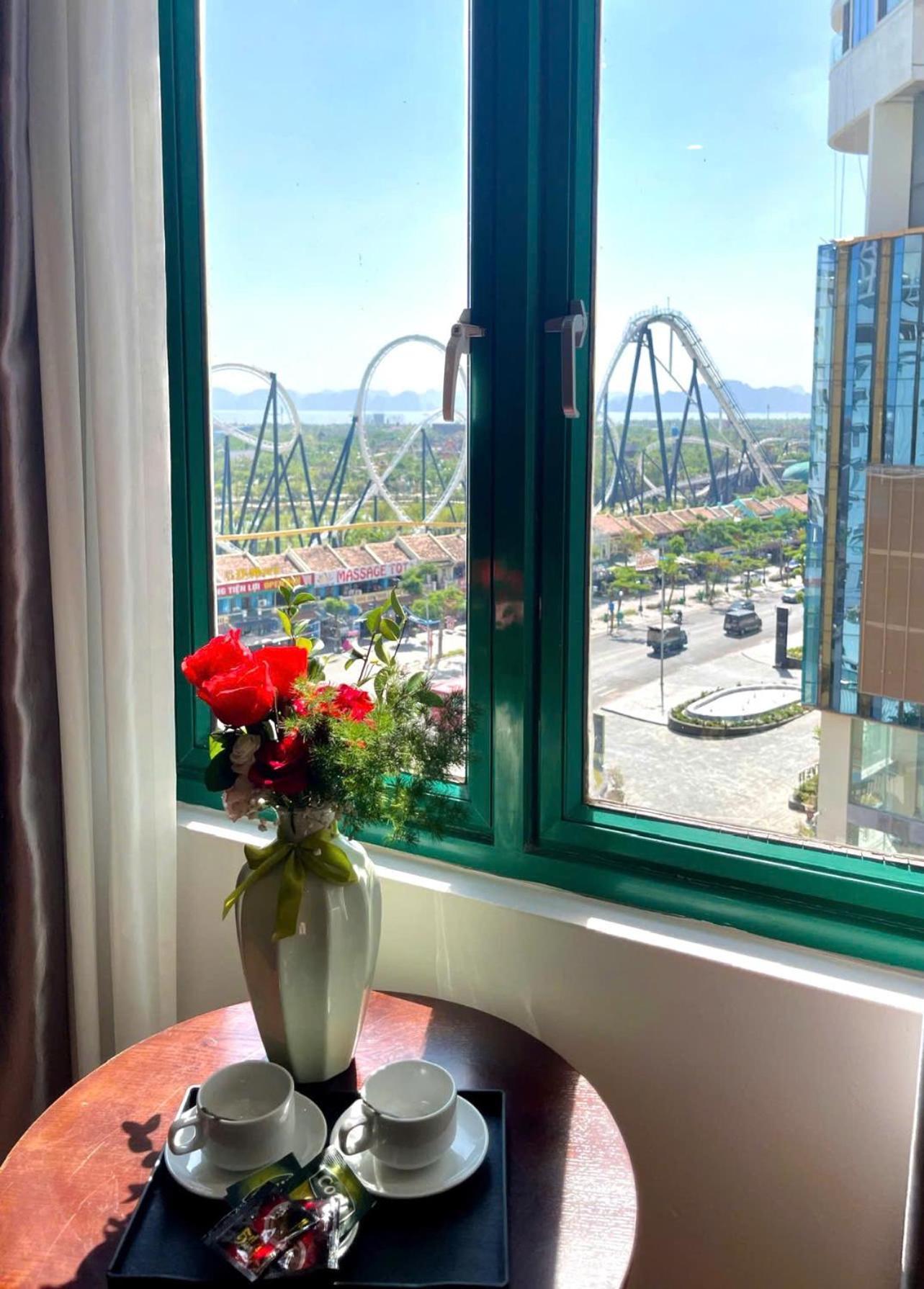 Central Halong Hotel Ха Лонг Екстериор снимка