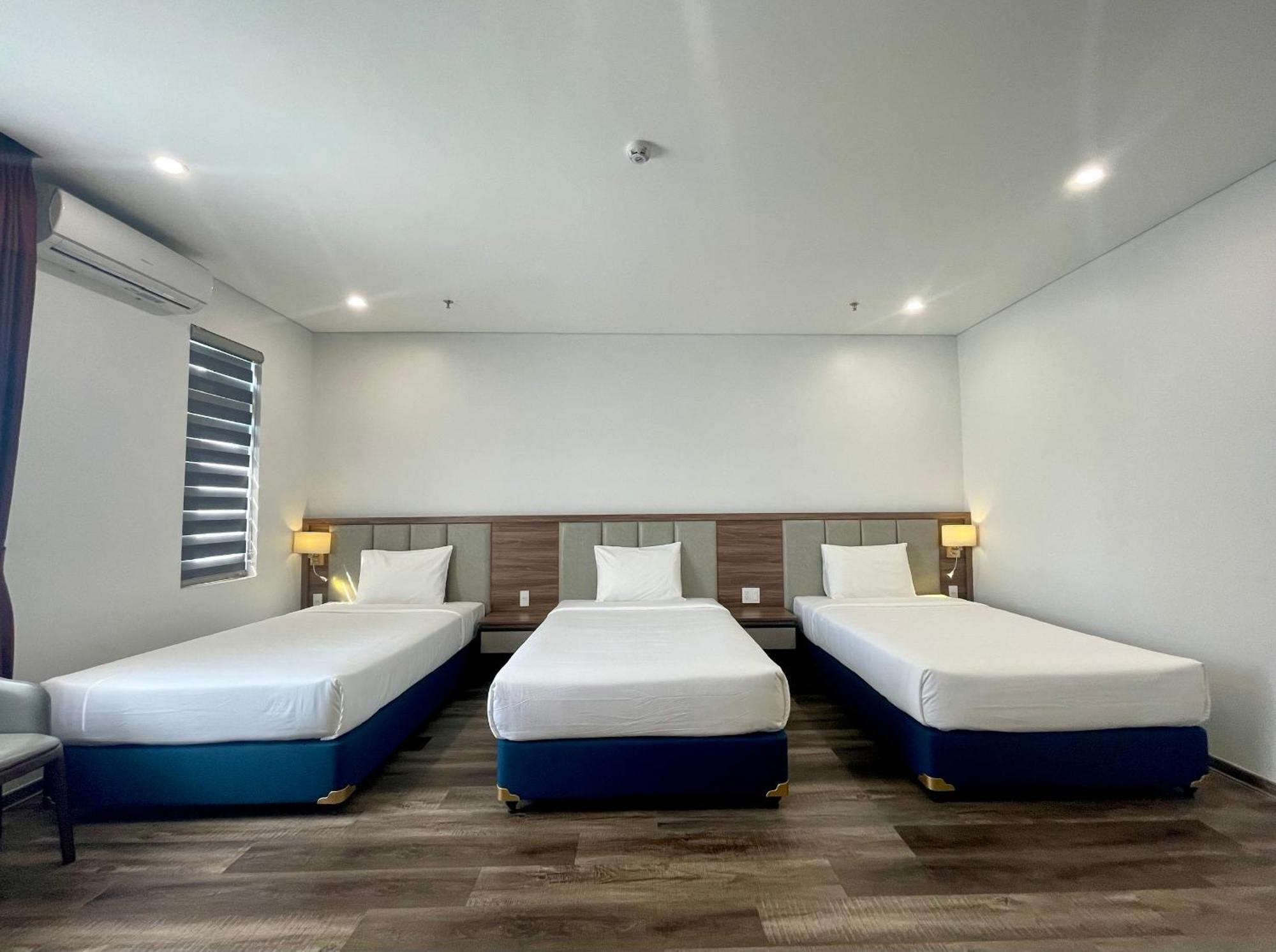 Central Halong Hotel Ха Лонг Екстериор снимка