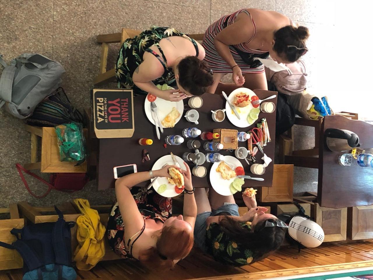Central Halong Hotel Ха Лонг Екстериор снимка